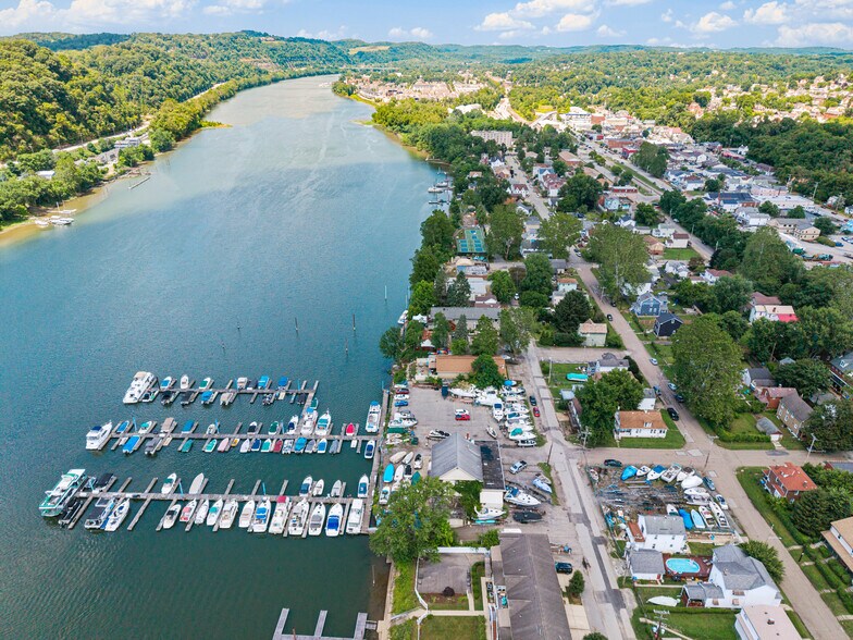 More Photos Of 228 Arch St, Verona Marina For Sale