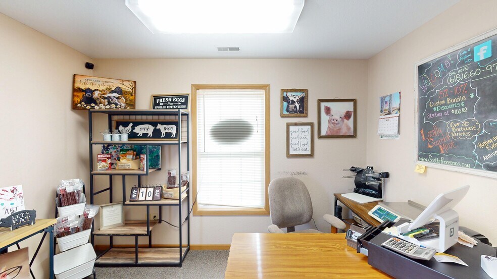 More Photos Of 707 Il Route 127, Greenville Flex For Sale