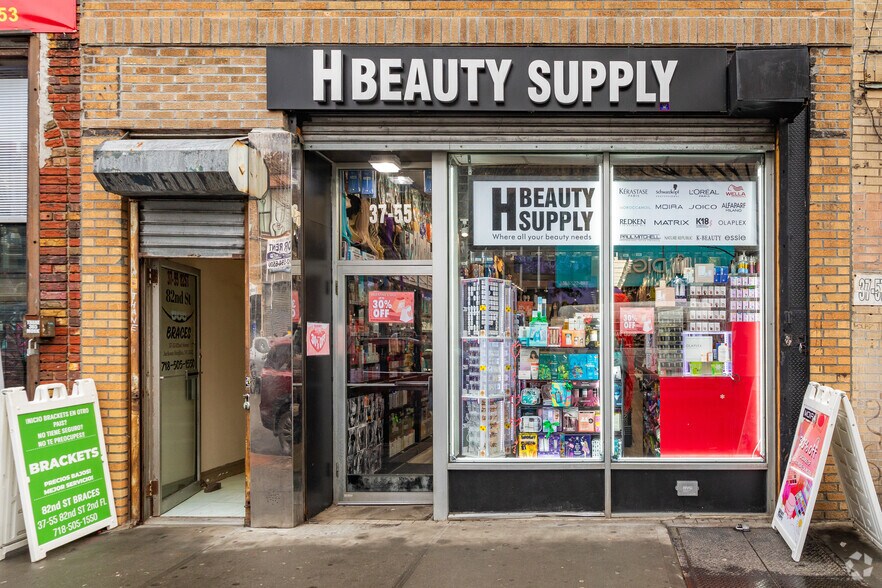 More Photos Of 3755 82nd St, Jackson Heights Storefront Retail Office For Lease