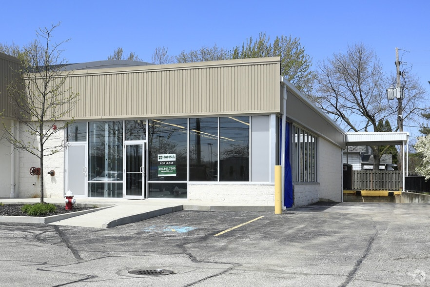 More Photos Of 34225 Vine St, Eastlake Freestanding For Sale