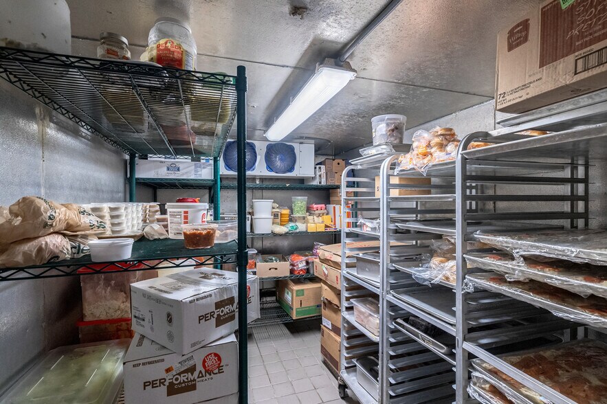 More Photos Of 9859 Davis st, Braselton Specialty For Sale