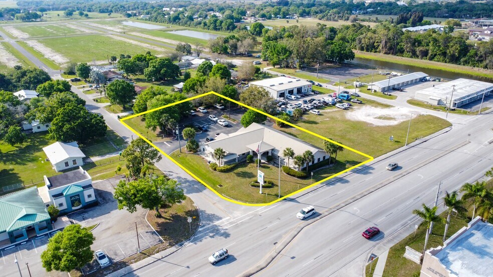 More Photos Of 1201 N Parrott Ave, Okeechobee Medical For Sale