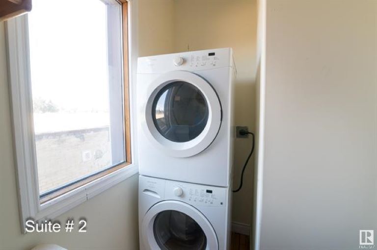More Photos Of 10201 100 Av, Morinville Office Residential For Sale