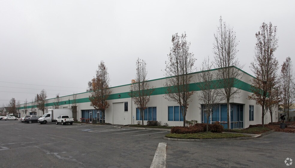 More Photos Of 2903 NE 109th Ave, Vancouver Manufacturing For Lease
