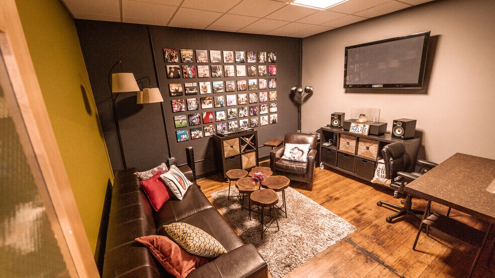 More Photos Of 804 Broadway, West Long Branch Office For Lease