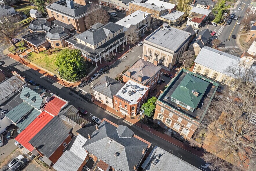 More Photos Of 12 Culpeper St, Warrenton Restaurant For Sale