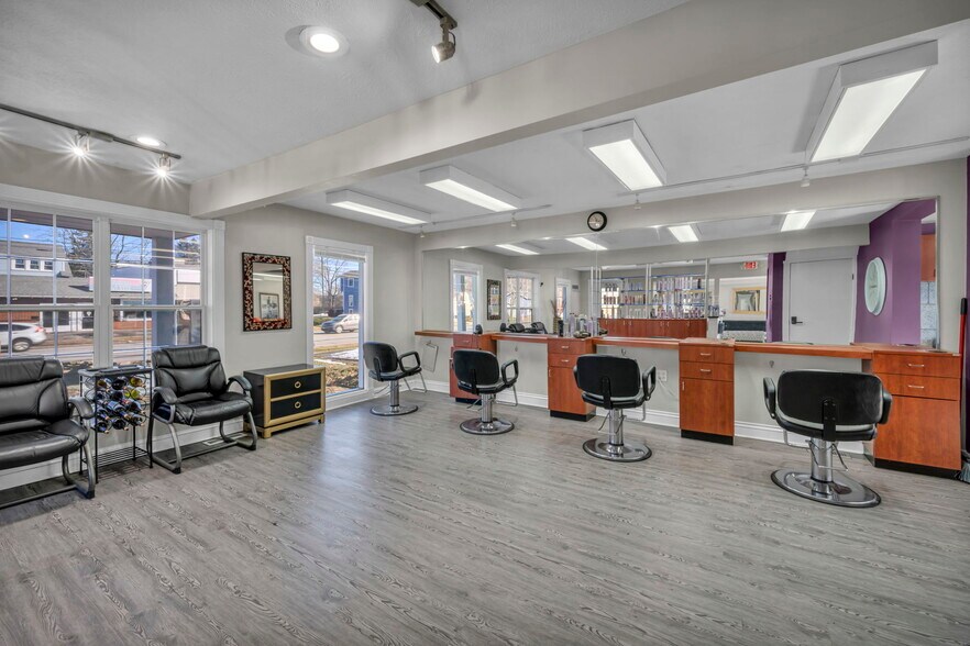 More Photos Of 7362 Center St, Mentor Freestanding For Sale