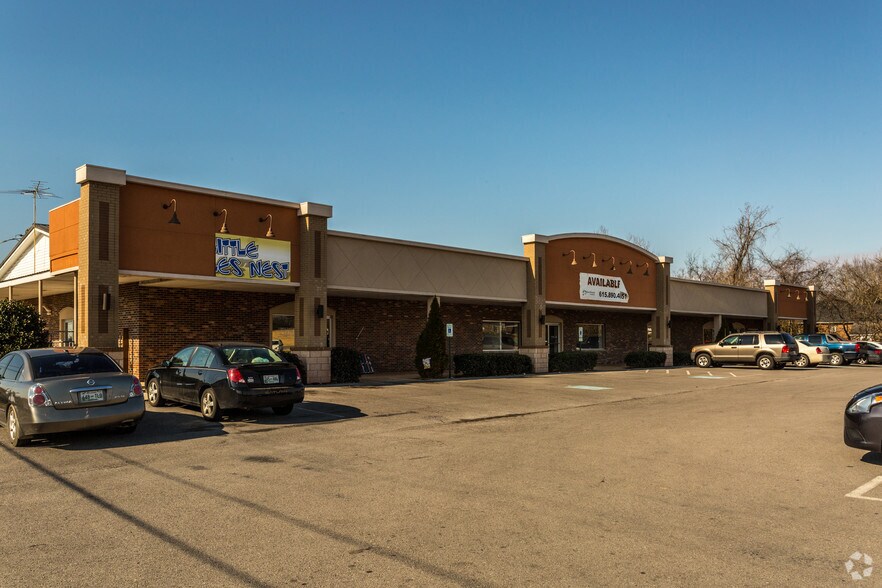 Primary Photo Of 875 Union St, Shelbyville Storefront Retail Office For Sale