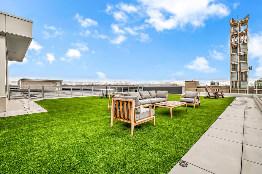 More Photos Of 734 Main St, Grand Junction Office For Lease