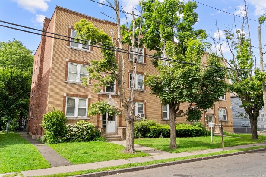 More Photos Of 36-38 School St, Hartford Apartments For Sale