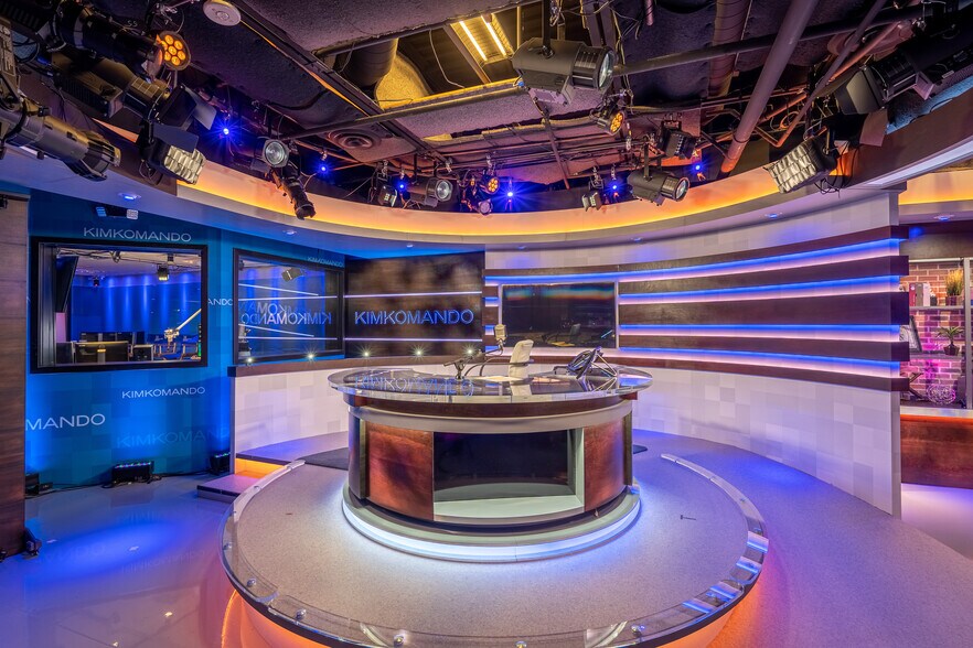 More Photos Of 6135 N 7th St, Phoenix Office For Lease