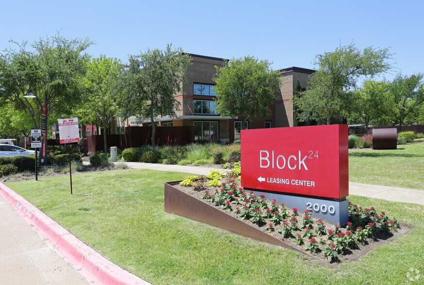 More Photos Of 2000 E Arapaho Rd, Richardson Apartments For Lease