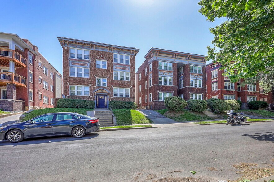 More Photos Of 4017-4023 Harrison St, Kansas City Apartments For Sale