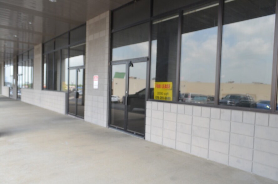 More Photos Of 910 W Trimble Ave, Berryville General Retail For Lease