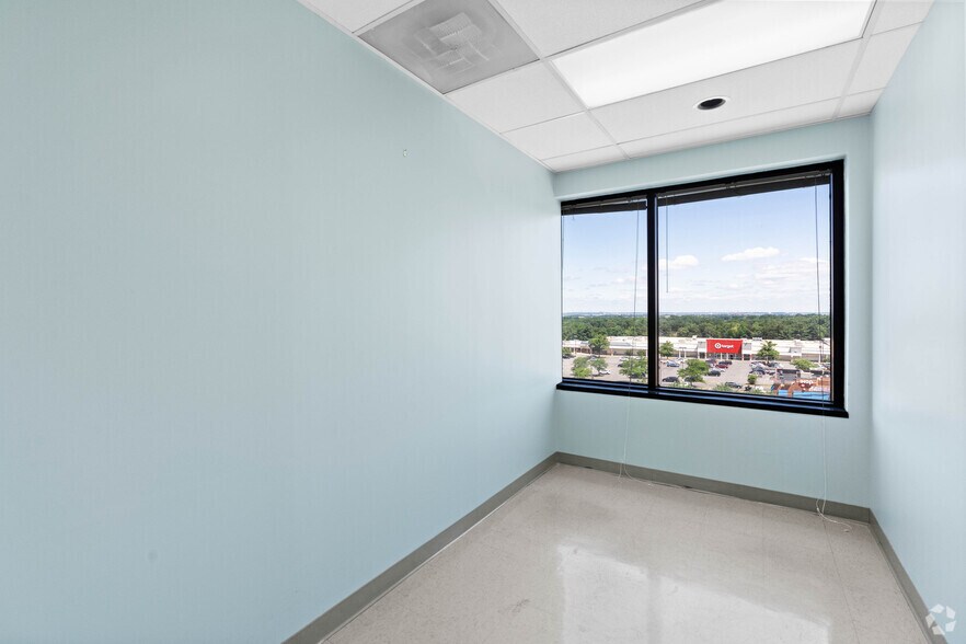 Photo of 6th Floor Ste 640