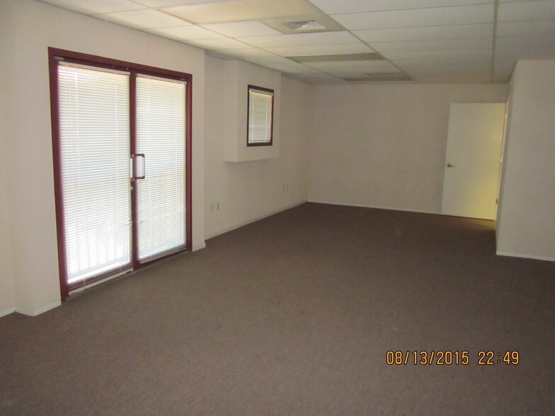 More Photos Of 1120 6th St, Modesto Unknown For Lease