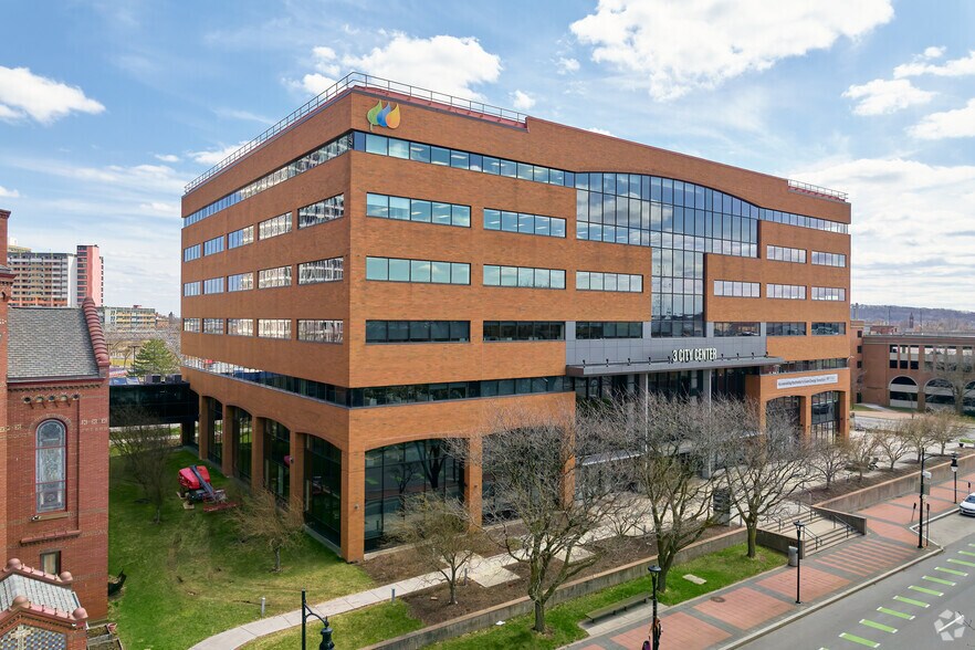 More Photos Of 180 S Clinton Ave, Rochester Office For Lease