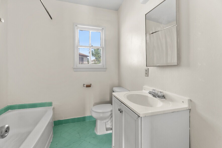 More Photos Of 130 Junipero Serra Dr, San Gabriel Apartments For Sale