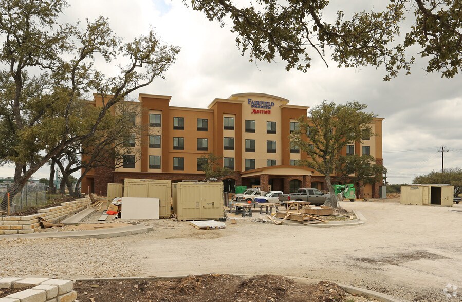 More Photos Of 13087 Research Blvd, Austin Hotel For Sale