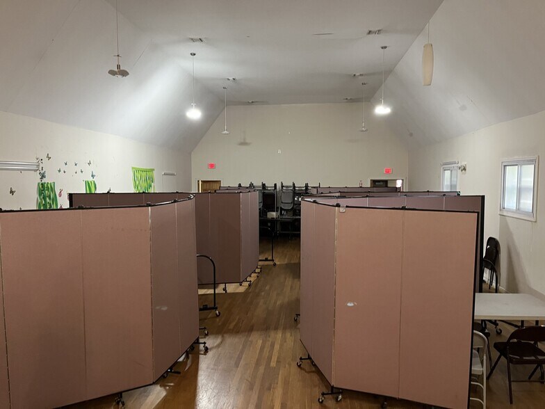 More Photos Of 10310 104th St, Ozone Park Specialty For Sale