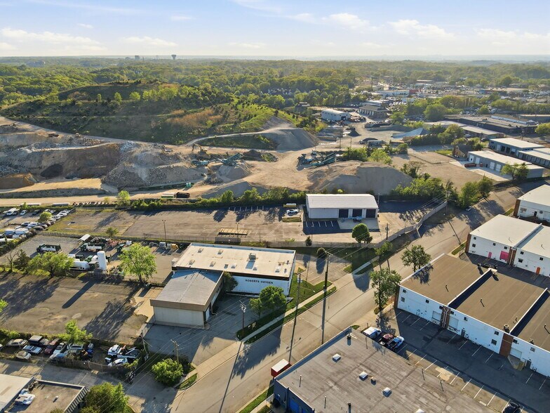 More Photos Of 4801 Stamp Rd, Marlow Heights Warehouse For Lease