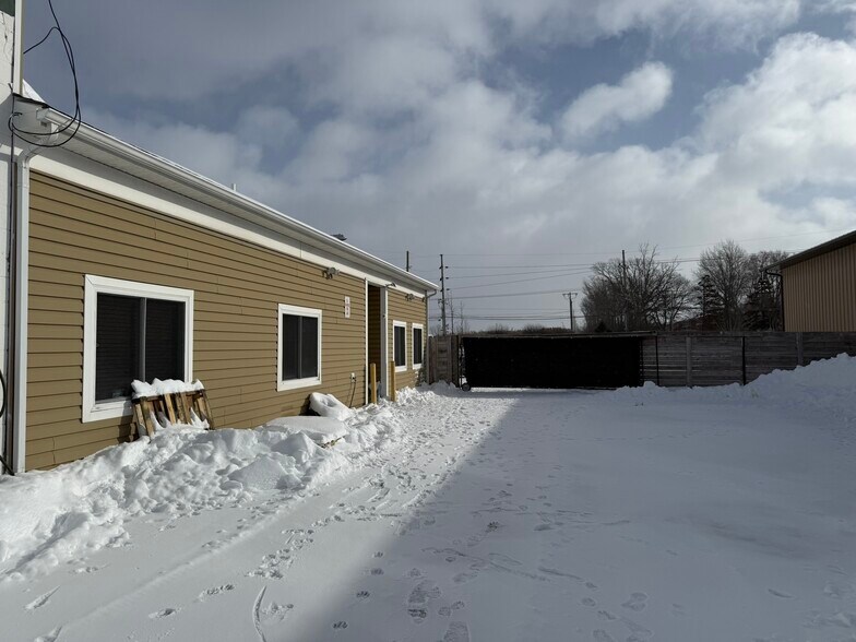 More Photos Of 375 Clay Rd, Rochester Light Distribution For Sale