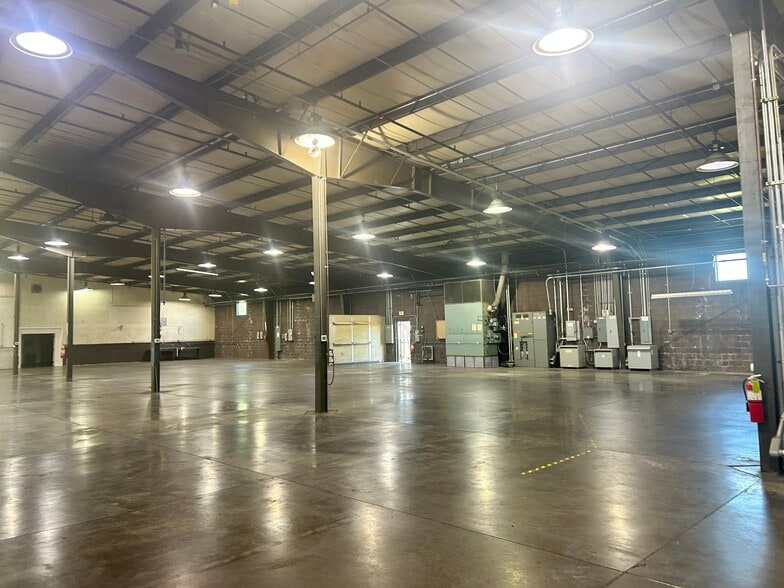 More Photos Of 657 Basket Rd, Webster Manufacturing For Lease