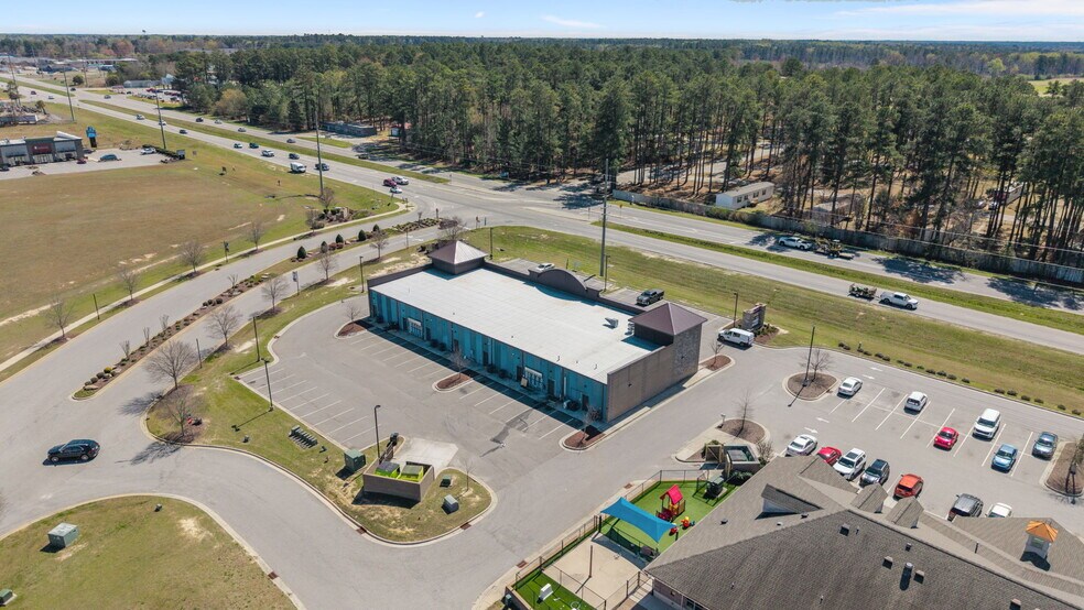 More Photos Of 101-129 Great Ln, Raeford Storefront Retail Office For Sale