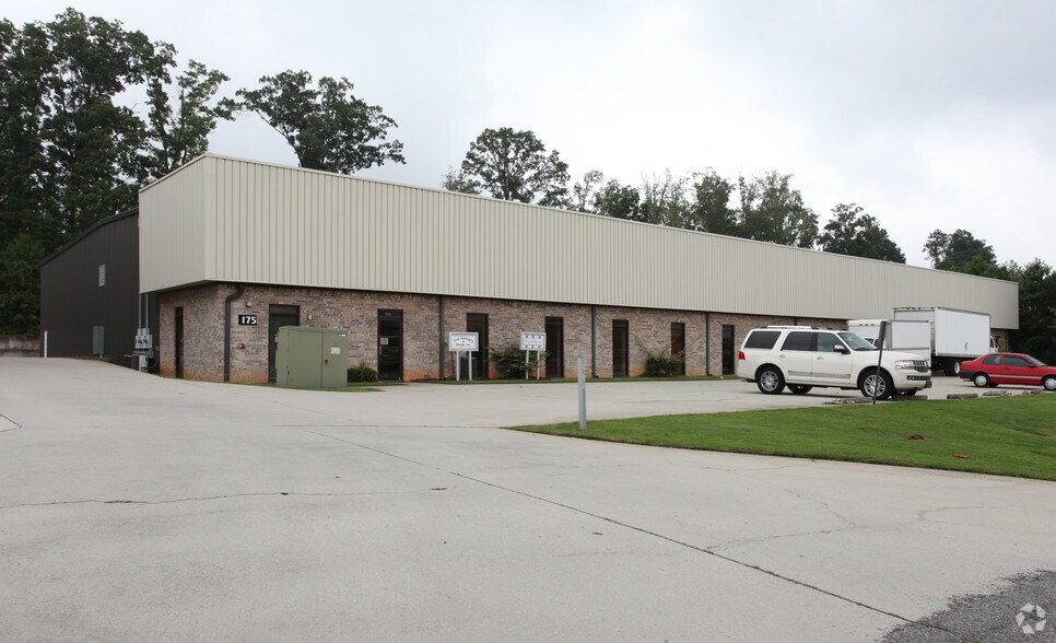 Primary Photo Of 175 Andrew Dr, Stockbridge Warehouse For Lease