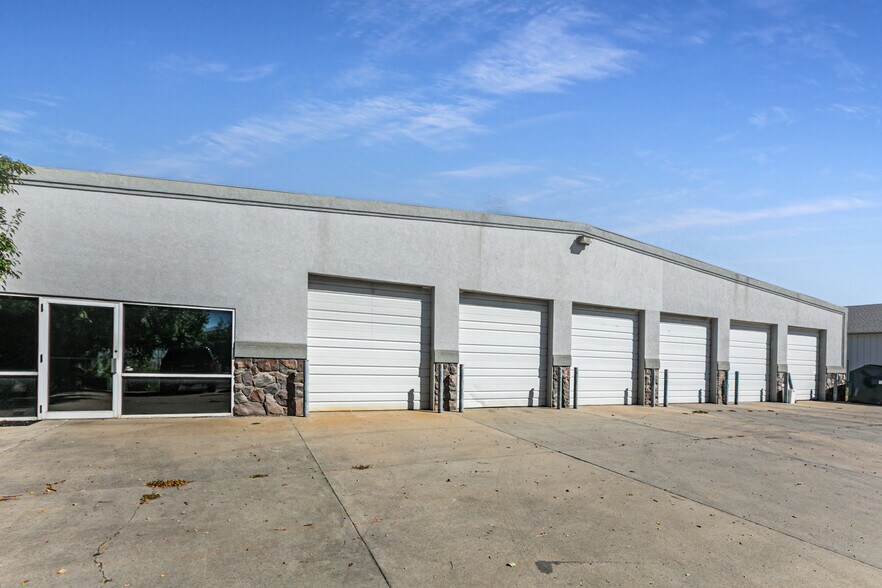 More Photos Of 4116 W 5800 N, Mountain Green Light Manufacturing For Lease