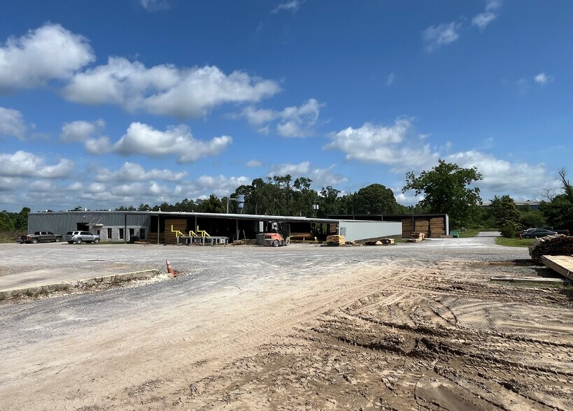 More Photos Of 501 Pearson Dr, Bay Minette Industrial For Sale