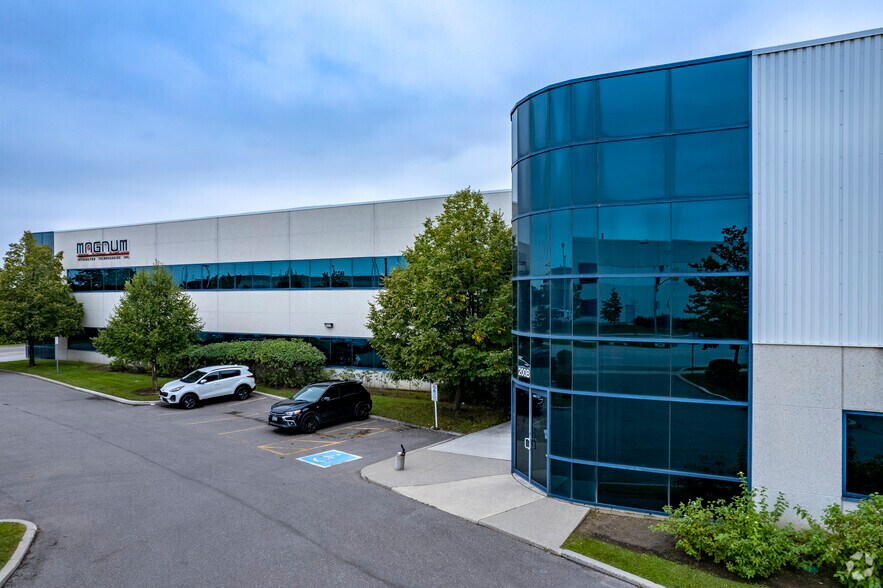 More Photos Of 200 First Gulf Blvd, Brampton Warehouse For Lease