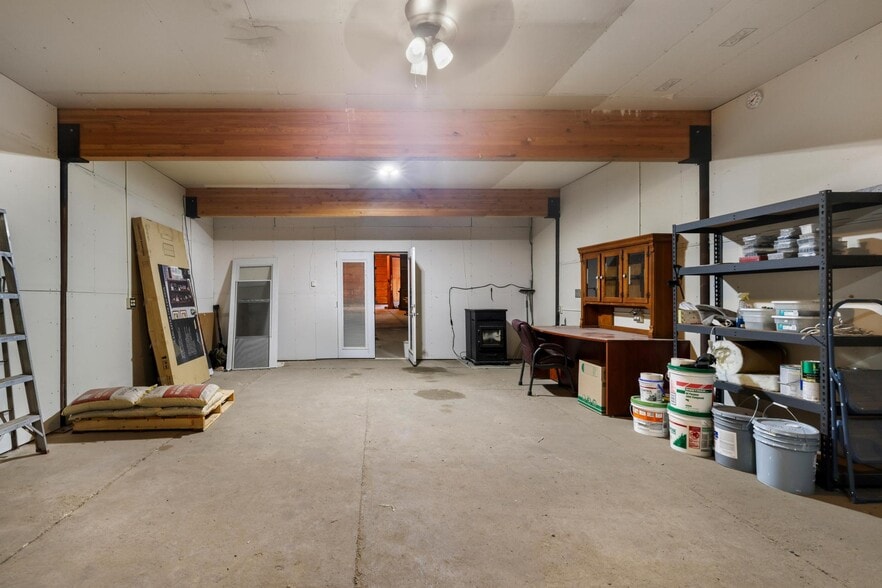 More Photos Of 309 S Rail St W, Shoshone Auto Repair For Sale