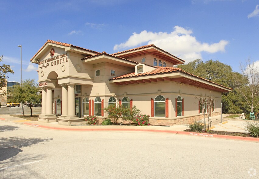 More Photos Of 1450 W Parmer Ln, Austin Medical For Lease