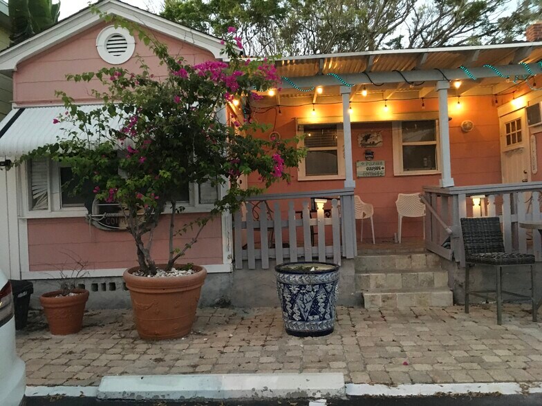 More Photos Of 644 Mandalay Ave, Clearwater Beach Specialty For Sale