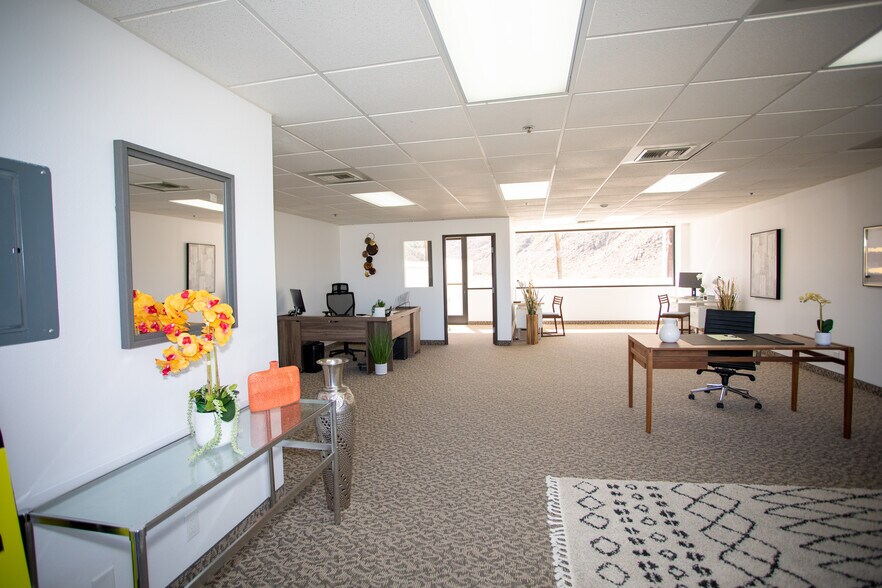 More Photos Of 69550 US Highway 111, Rancho Mirage Storefront Retail Office For Sale