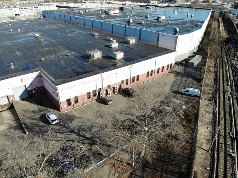 More Photos Of 10110 Foster Ave, Brooklyn Warehouse For Lease