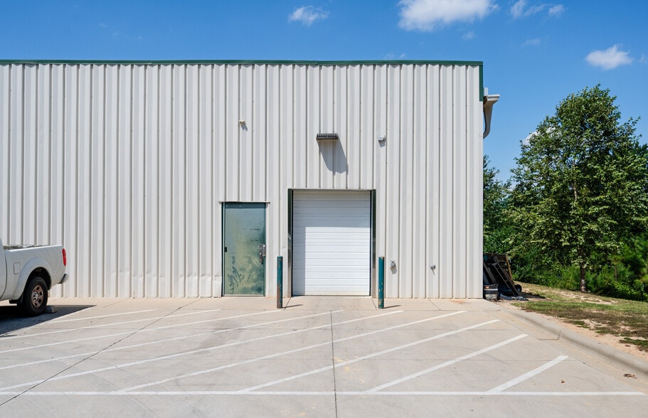 More Photos Of 4707 Veterans Pky, Garner Freestanding For Sale