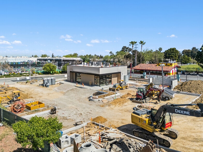 More Photos Of 2410 Mahogany Way, Antioch Fast Food For Sale