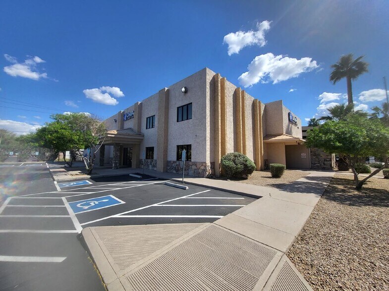 More Photos Of 1812 W Monroe St, Phoenix Office For Sale
