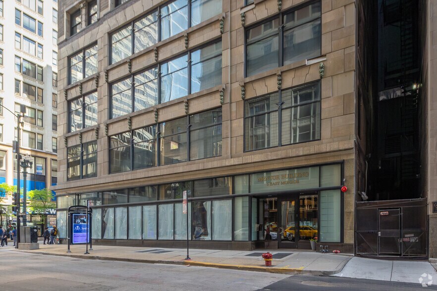 More Photos Of 6 E Monroe St, Chicago Office Residential For Sale