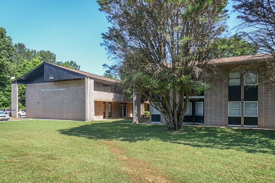 Primary Photo Of 212 Old Belwood Rd, Calhoun Apartments For Sale