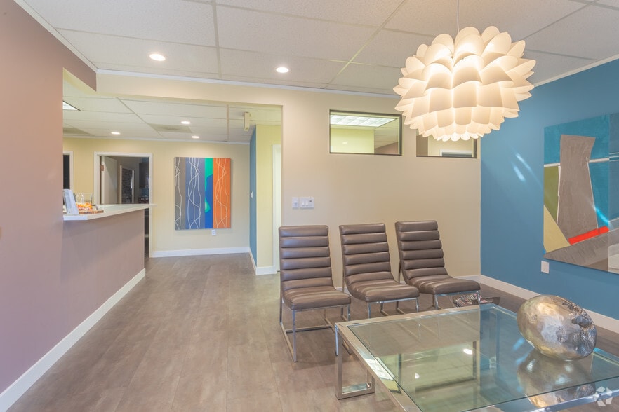 More Photos Of 15899 Los Gatos-Almaden Rd, Los Gatos Medical For Lease