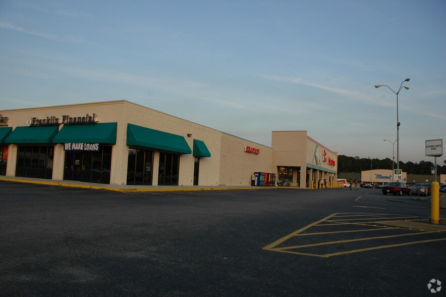 More Photos Of 103 Talmadge Dr, Moultrie Freestanding For Sale