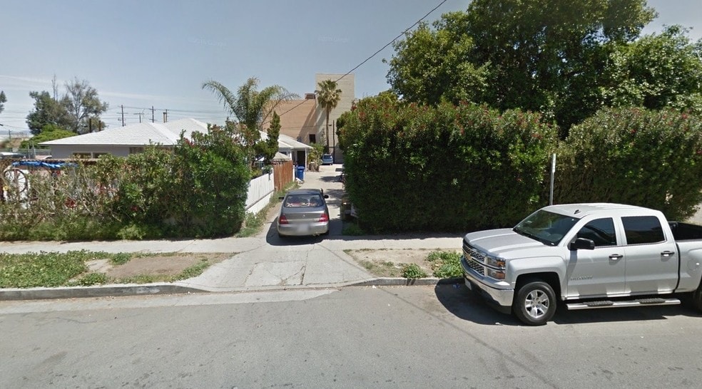 More Photos Of 6834-6838 Baird Ave, Reseda Land For Sale