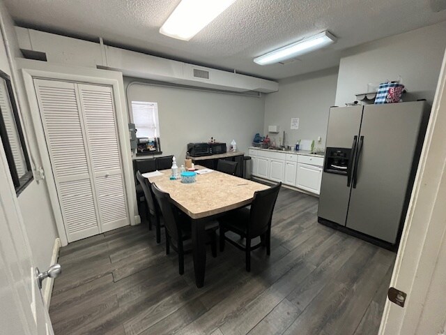 More Photos Of 280 W Central Blvd, Cape Canaveral Manufacturing For Sale