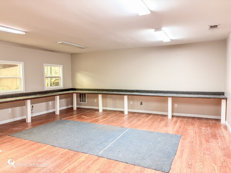 More Photos Of 155 Tober Trl, Fayetteville Warehouse For Lease