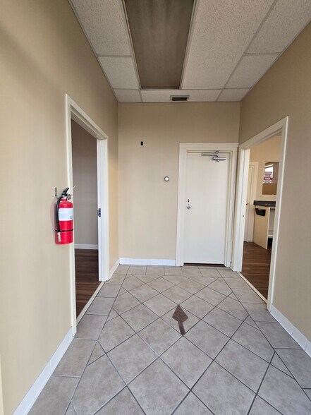 More Photos Of 5373 1st Ave, Birmingham Office For Lease