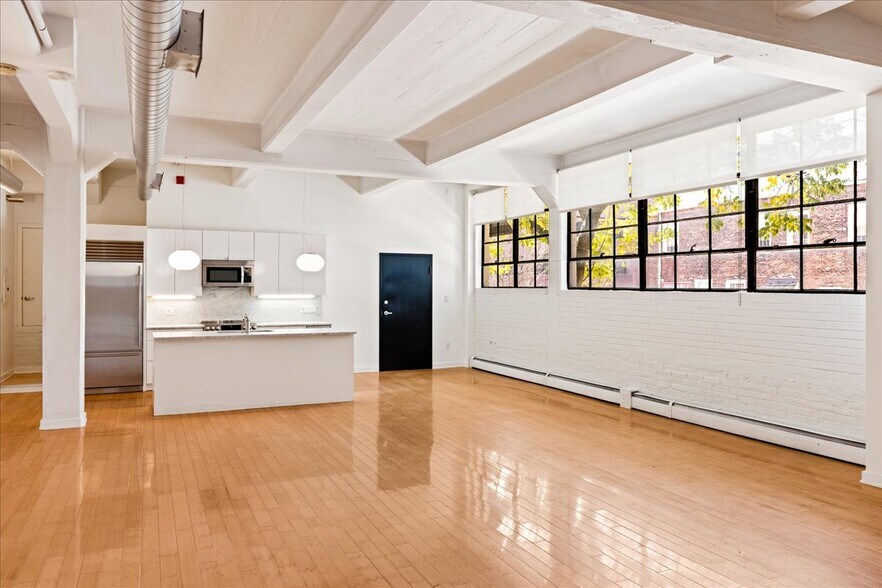 More Photos Of 109 N Orianna St, Philadelphia Office For Sale