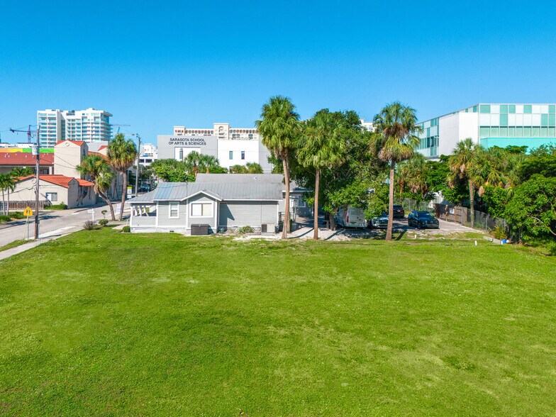 More Photos Of 701 Cohen Way, Sarasota Land For Sale